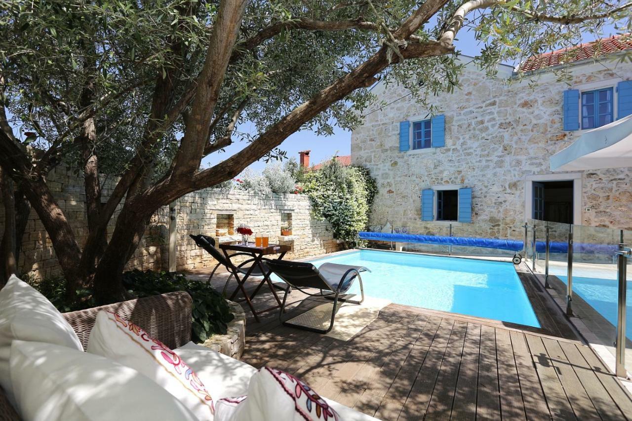 Olive'S Hug Villa Poljana  Екстериор снимка