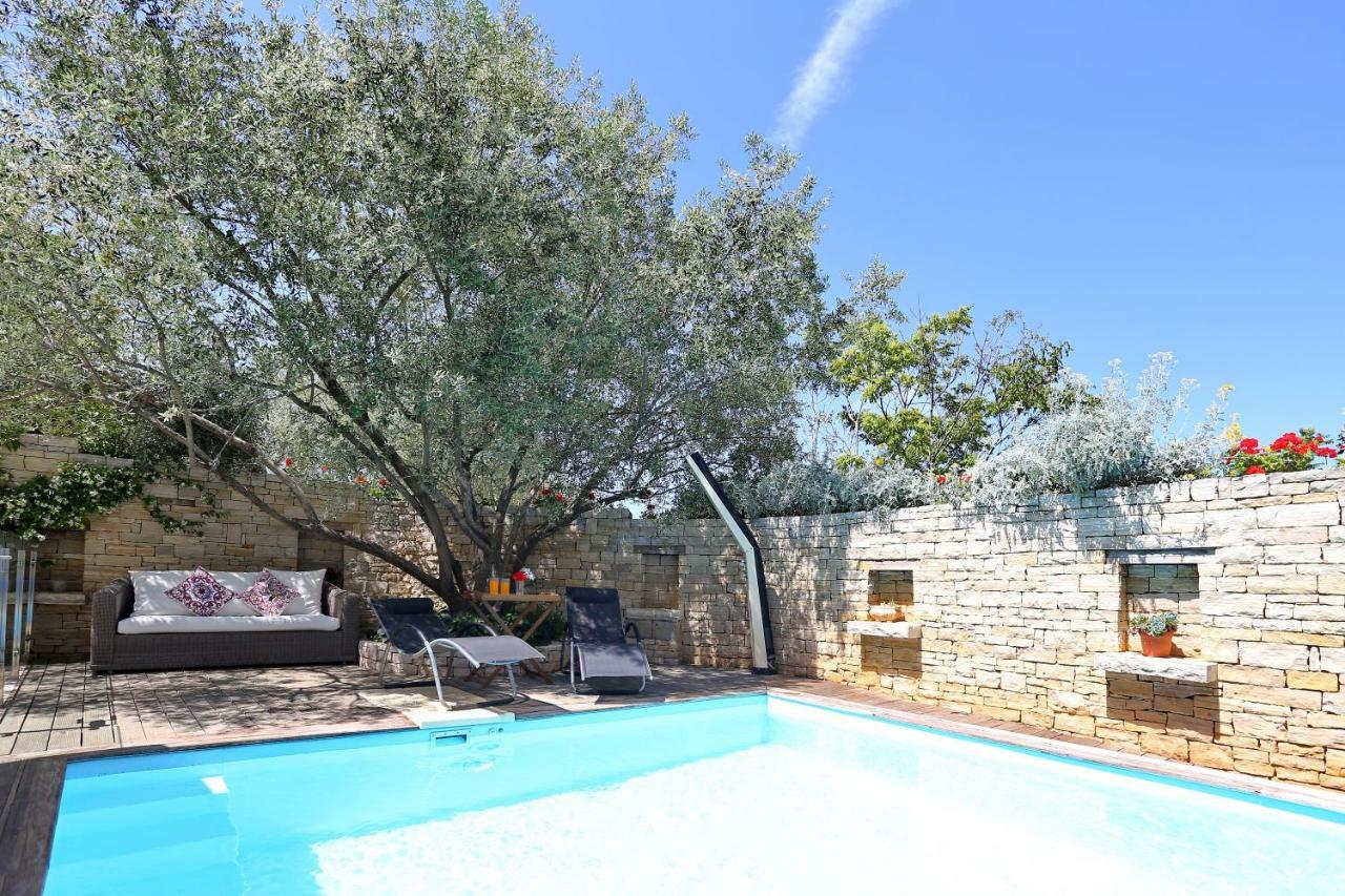 Olive'S Hug Villa Poljana  Екстериор снимка